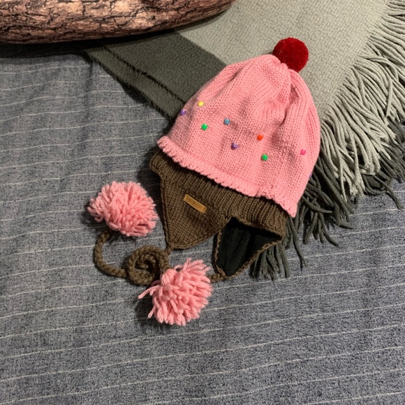 🍒✨Pink beanie 🍒✨ - Picture 2 of 5